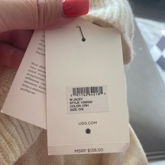 🆕 UGG Women's Jacey Wool Blend Turtleneck Poncho NWT - Picture 3 of 10